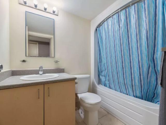 Room for rent in Hamilton