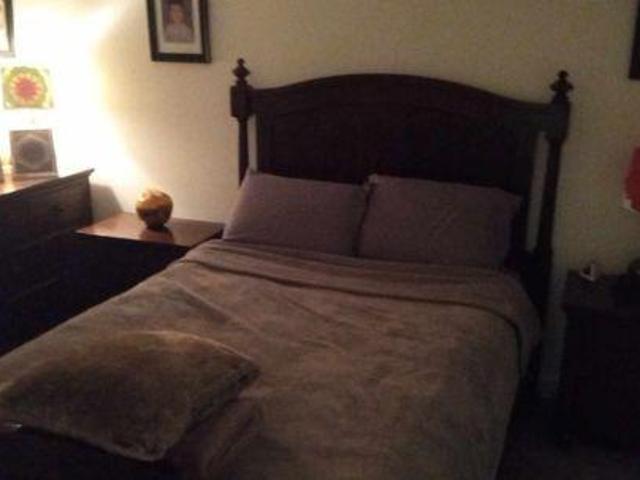 Room for rent in Ancaster, Ontario