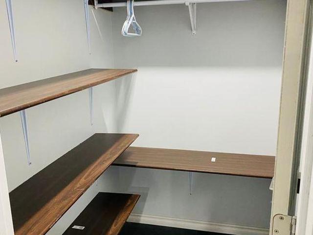 Room for rent in Ancaster, Ontario