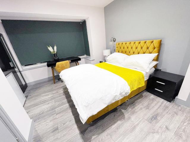 Room for rent in Lane, Greater London