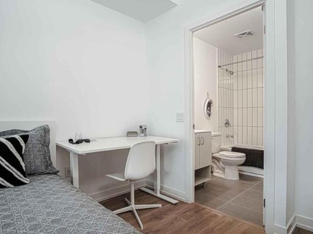 Room for rent in Kingston, Ontario