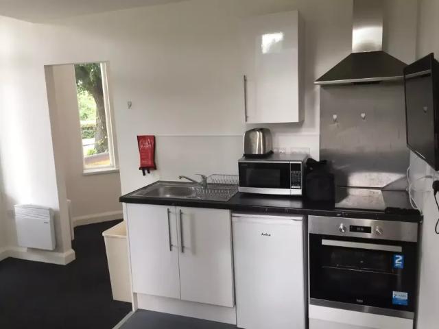 Room for rent in Highfields, Old Wharf
