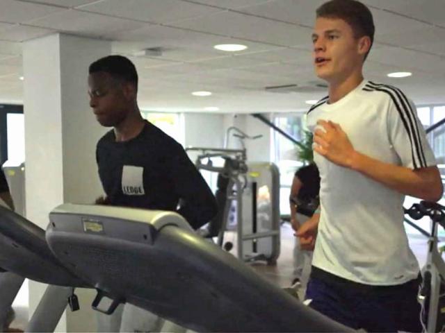 Room for rent in Bede Island, Old Wharf