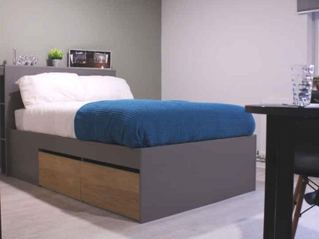 Room for rent in Bede Island, Old Wharf