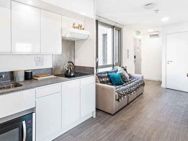 Room for rent in London Borough of Lewisham, Deptford