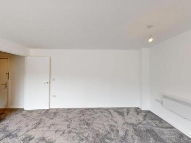 Room for rent in Farleygreen, Spring Park