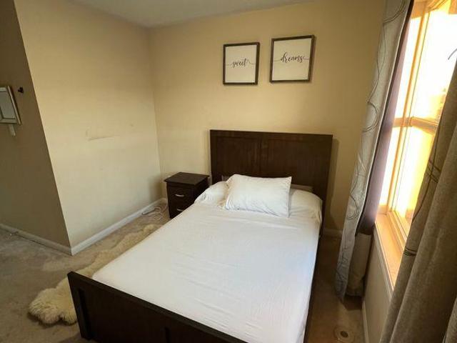 Room for rent in Milton, Ontario