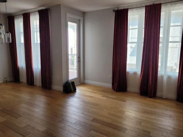 Room for rent in Mississauga, Ontario