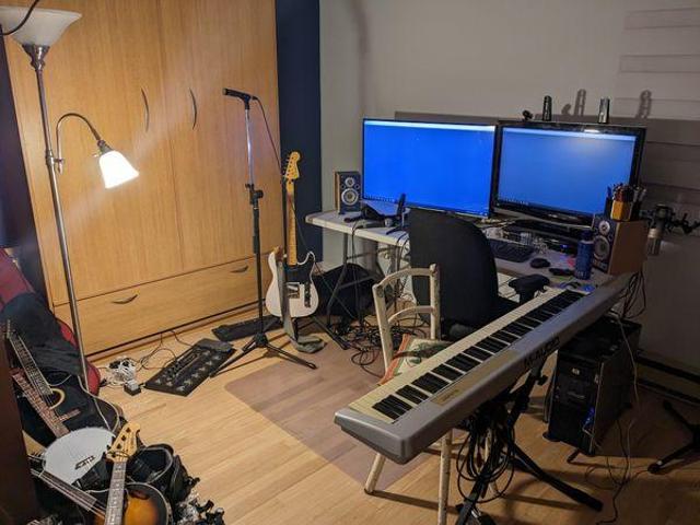 Room for rent in St. Leonard's, Quebec