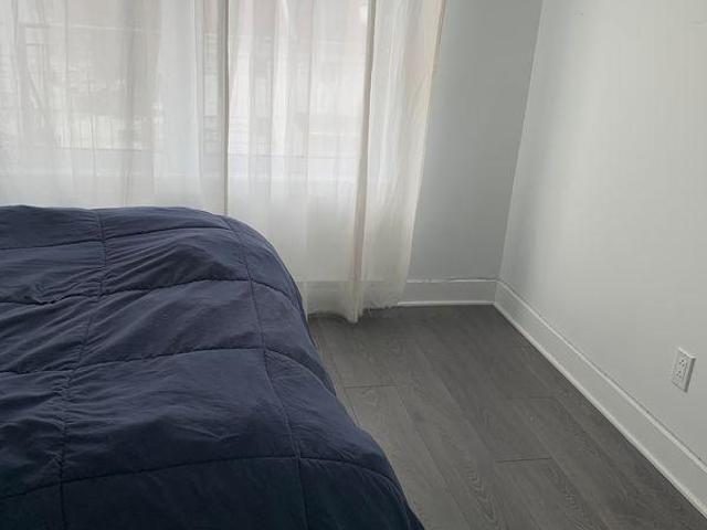 Room for rent in St. Leonard's, Quebec