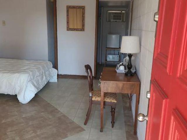 Room for rent in Niagara, Ontario