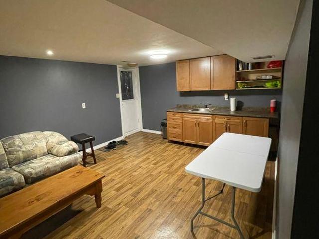 Room for rent in Oshawa