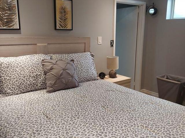 Room for rent in Peterborough, Ontario