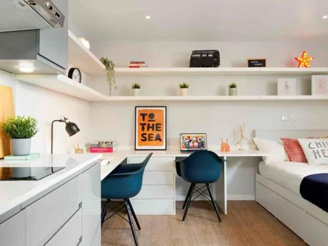 Room for rent in Greenbank, Mount Wise