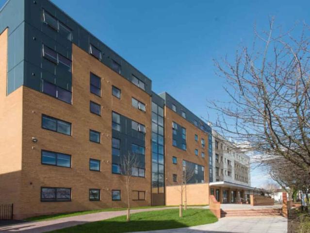Room for rent in Stoke, Stoke-on-Trent