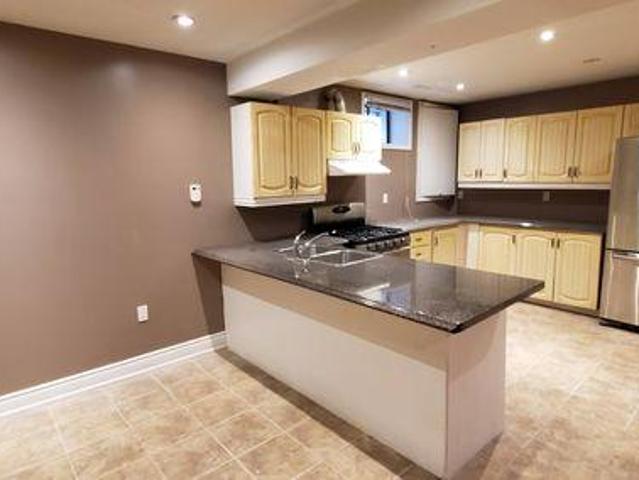 Room for rent in Woburn, Ontario