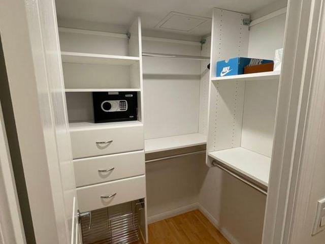 Room for rent in Woburn, Ontario