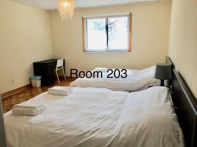 Room for rent in Woburn, Ontario