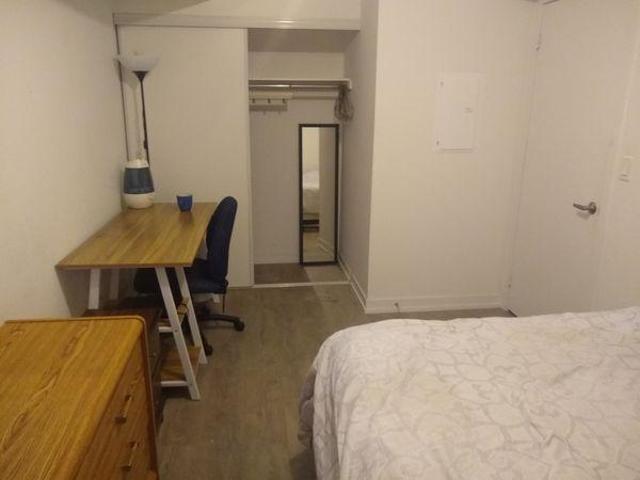 Room for rent in Woburn, Ontario