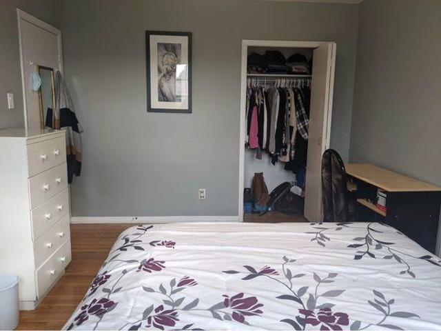 Room for rent in Woburn, Ontario