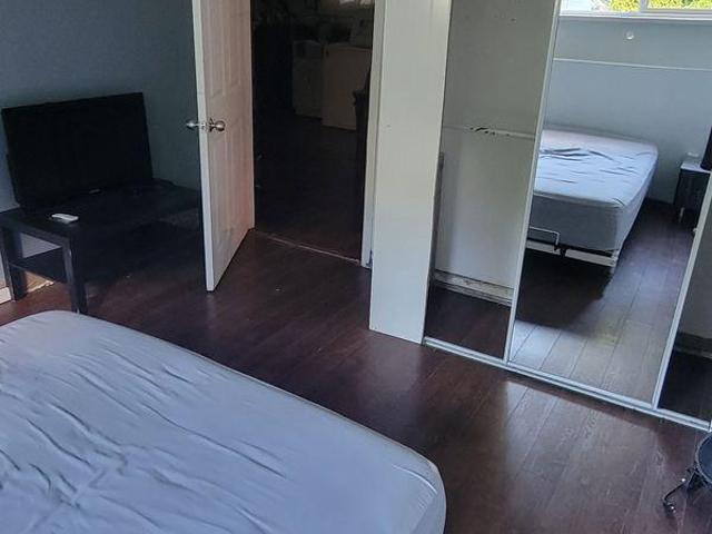 Room for rent in Vancouver, British Columbia