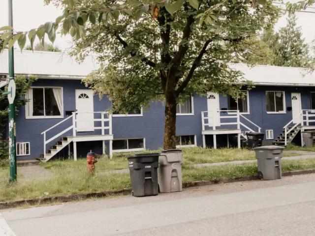 Room for rent in Vancouver, British Columbia
