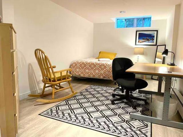 Room for rent in West Vancouver, British Columbia