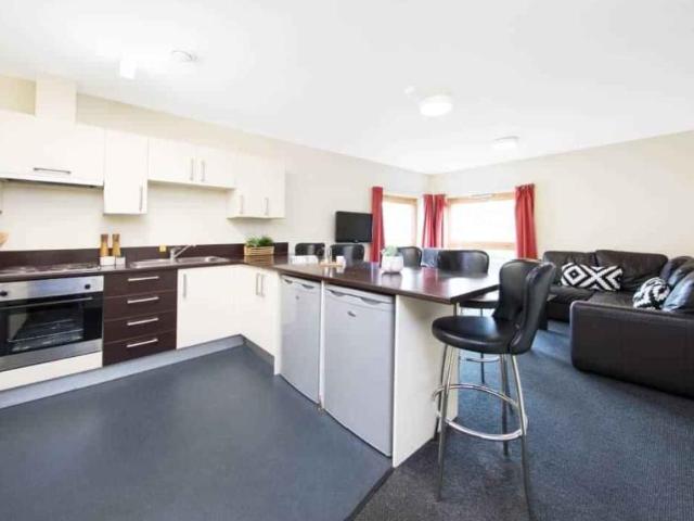 Room for rent in Park Village, West Midlands