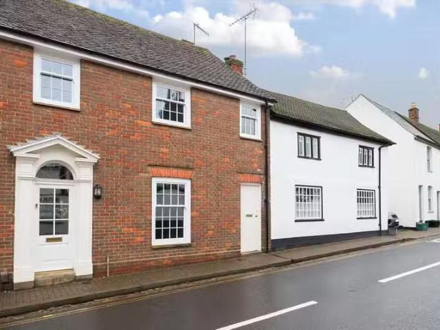House for rent in Five Acres, Hertfordshire