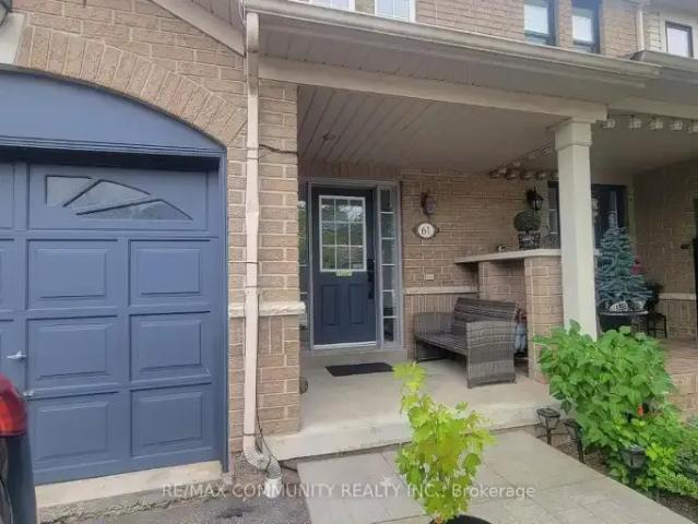 Townhouse for rent in Durham, Ontario