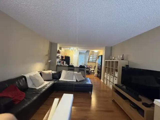 Townhouse for rent in Northwest, Alberta