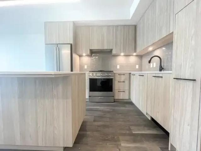 Townhouse for rent in Northwest, Alberta