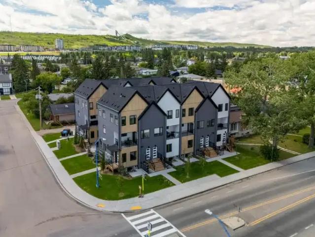 Townhouse for rent in Northwest, Alberta