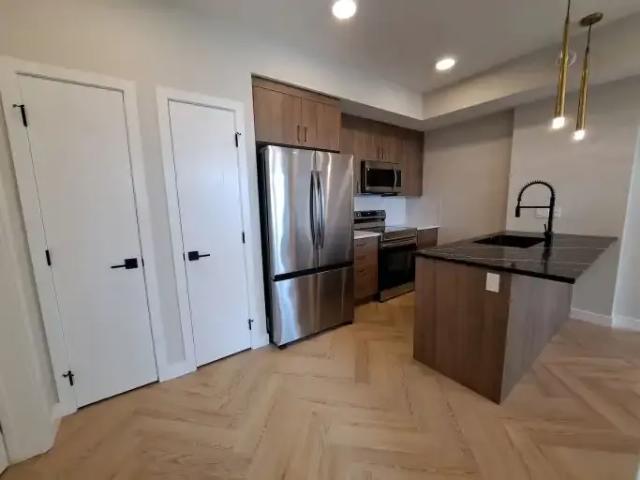 Townhouse for rent in Northwest, Alberta