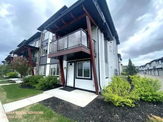 Townhouse for rent in Wedgewood, Alberta