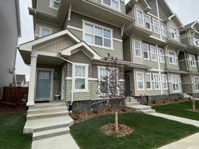 Townhouse for rent in Wedgewood, Alberta