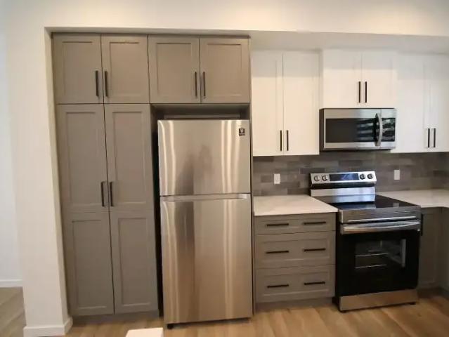 Townhouse for rent in Wedgewood, Alberta