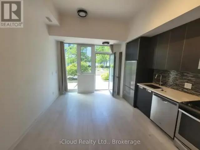 Townhouse for rent in Innisfil, Central Ontario