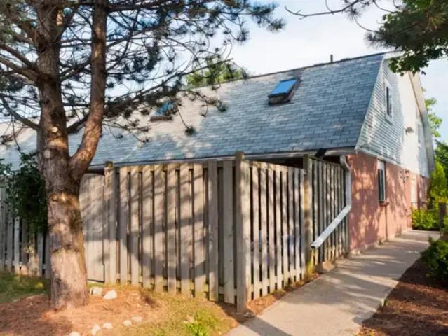 Townhouse for rent in Kitchener, Ontario