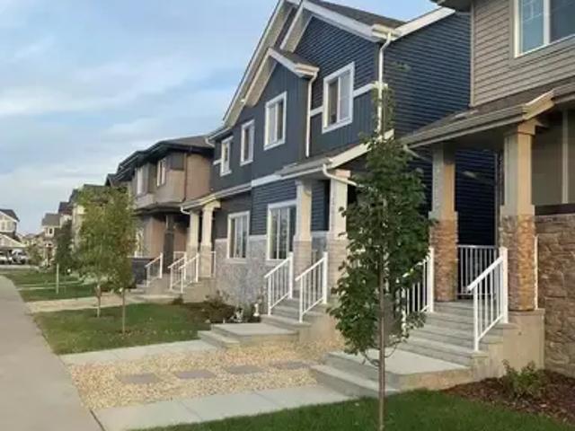 Townhouse for rent in Morinville