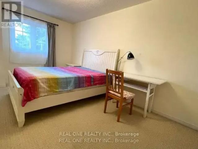 Townhouse for rent in Oakville, Ontario