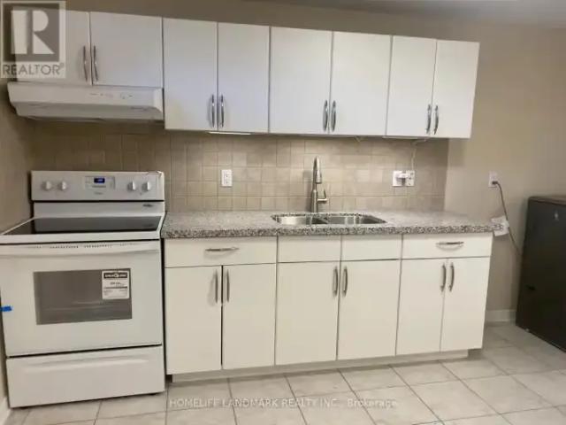 Townhouse for rent in Richmond Hill, Golden Horseshoe