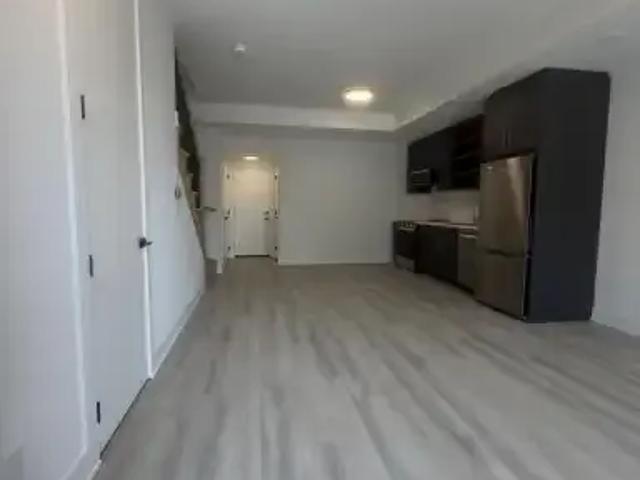 Townhouse for rent in Niagara, Ontario