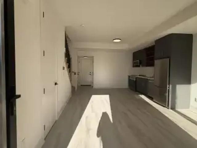 Townhouse for rent in St. Catharines, Golden Horseshoe