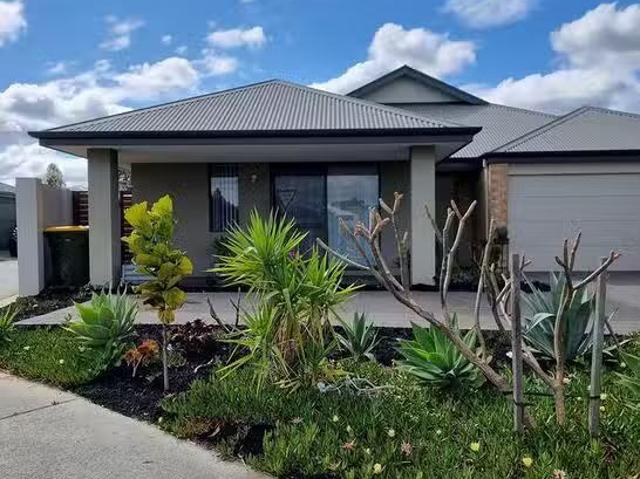 House for rent in Seaford Heights, Adelaide