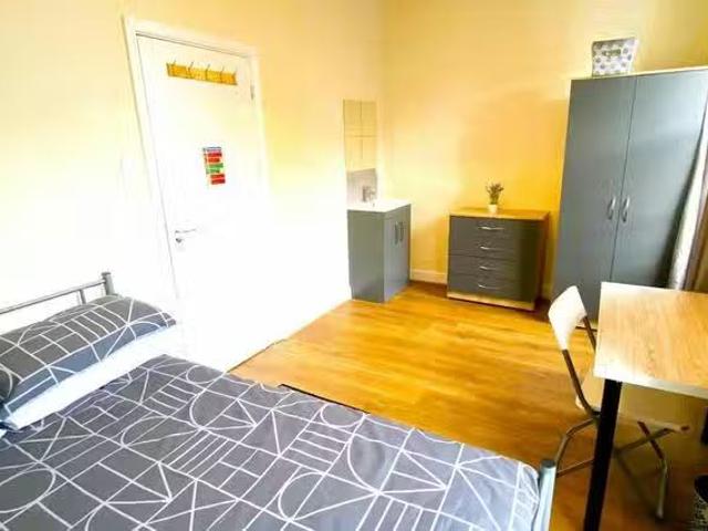 House for rent in Kentish Town, Greater London