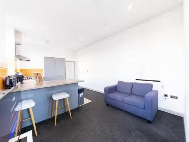 Apartment for rent in Queen's Park, Blackburn