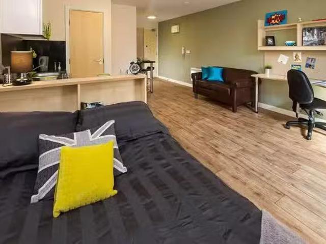 Apartment for rent in Elmfield, Leicestershire