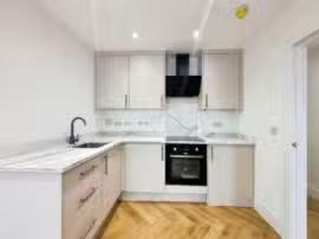 Apartment for rent in Wyke, Westborough