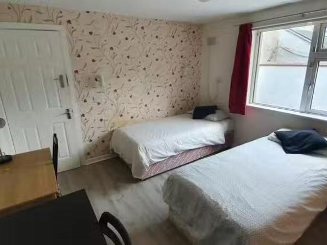 House to rent in Bluebell, North Tipperary